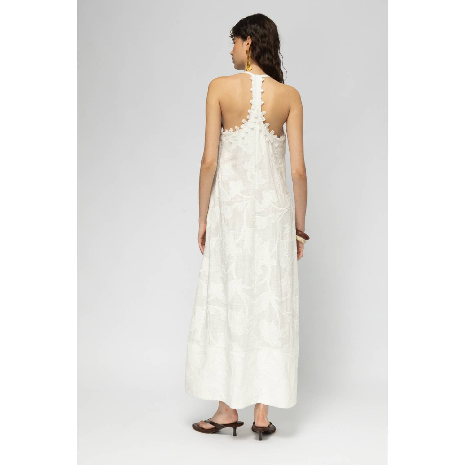 Isla-Blanca-White-Dress-Mallory-The-Label-4